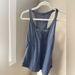 Patagonia Capilene Cool Trail tank 💙